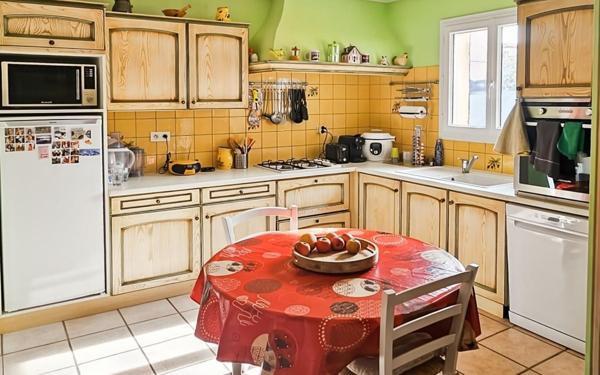 Maison à vendre    4 pièces •  Pertuis