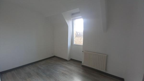 Location appartement Guingamp - 3 pièce(s) - 40 m² - 430 €/mois