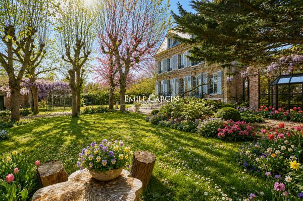 Belle propriété à vendre -Croissy sur Seine- 490 m²-10 chambres
