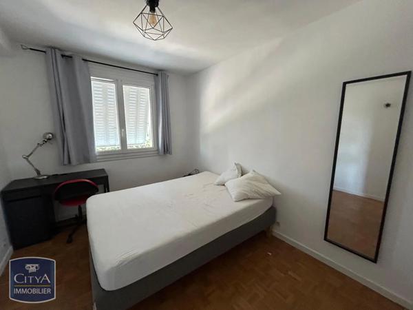 Appartement à louer 4 pièces 70.35m² Sainte-Foy-lès-Lyon (69110)