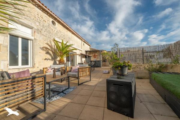 Appartement à vendre |                                       La Tremblade |                                        4 pièces  |  128 m²