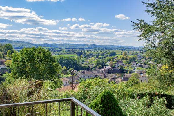 Maison à vendre à Puy-l'Évêque (46700) - Lot
