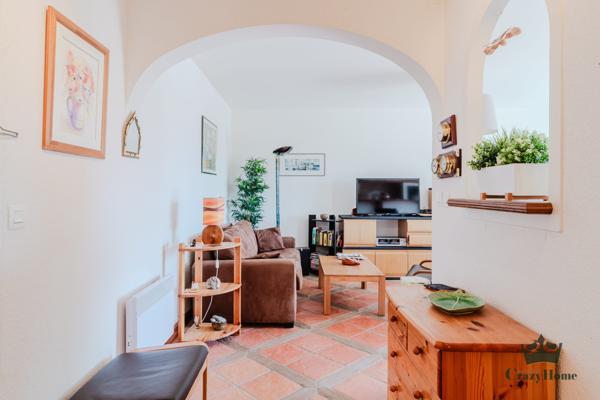 Appartement
                                                                                                                                                                                                                                                                                                                        3 pièce(s)                                                                                                                                                                                                          2 chambre(s)                                                                                                                                                                                                          64  m²