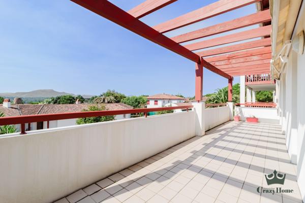 Appartement
                                                                                                                                                                                                                                                                                                                        3 pièce(s)                                                                                                                                                                                                          2 chambre(s)                                                                                                                                                                                                          64  m²