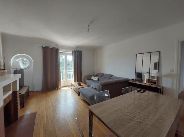 A LOUER – T4 NON MEUBLE – 90.84 m² – VANNES