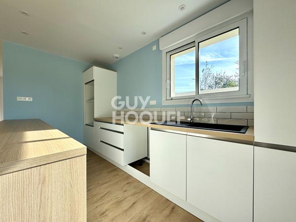 MAISON ENTIEREMENT RENOVEE AVEC JARDIN - CANAPVILLE