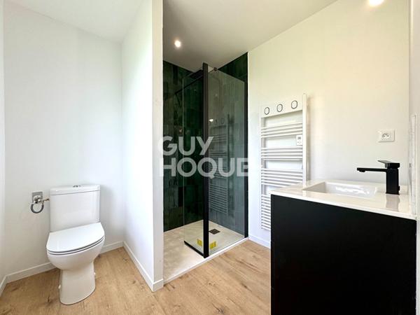 MAISON ENTIEREMENT RENOVEE AVEC JARDIN - CANAPVILLE