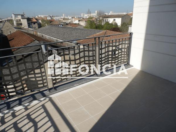 Location Appartement 2 pièces 45.55 m² - 67 RUE JOSEPHINE, 15 RUE DURET Bordeaux 33000