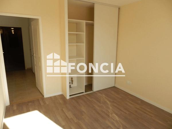 Location Appartement 2 pièces 45.55 m² - 67 RUE JOSEPHINE, 15 RUE DURET Bordeaux 33000
