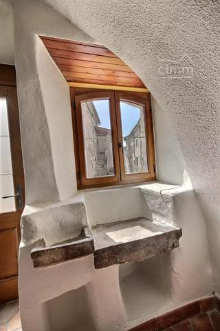 Studio en rez-de-chaussée de 41.56 m² avec coin nuit.