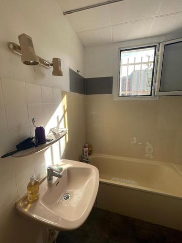 34070 MONTPELLIER APPARTEMENT 3 CHAMBRES, EN PARFAIT ETAT, CAVE ET PARKING
