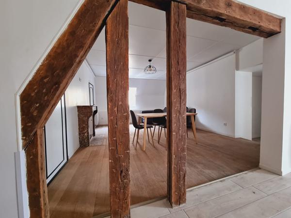 Lot de 2 Appartements DIJON 5 Pièces 163.12 m² dans hôtel particulier