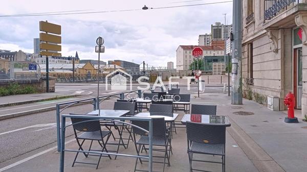 À VENDRE – FONDS DE COMMERCE RESTAURATION RAPIDE INDIENNE –