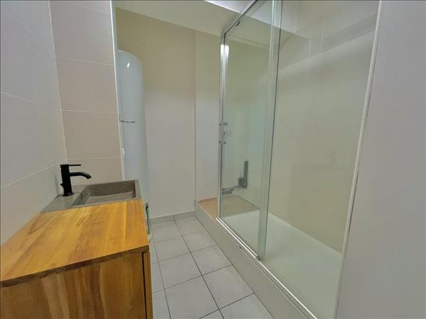 Appartement à louer |  PLOUESCAT |  2 pièces | 57 m²