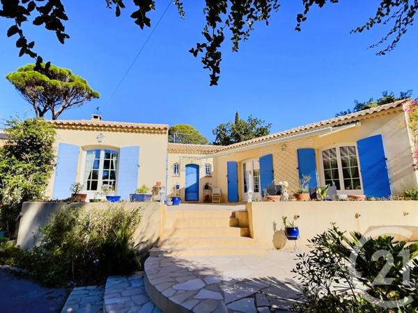 Maison à vendre  4 pièces - 130,18 m 2   FREJUS  - 83