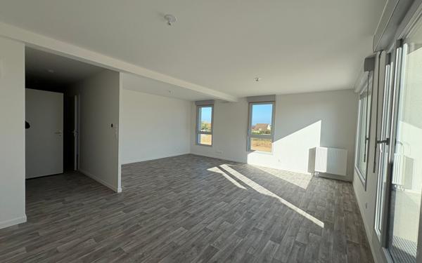 Appartement à louer    3 pièces • 74,20 m2 Colombelles