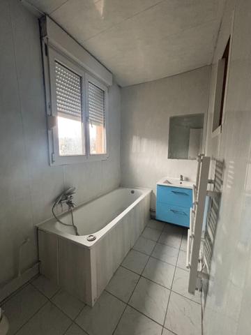 Appartement 3 pièces à louer à Mulhouse, dernier étage