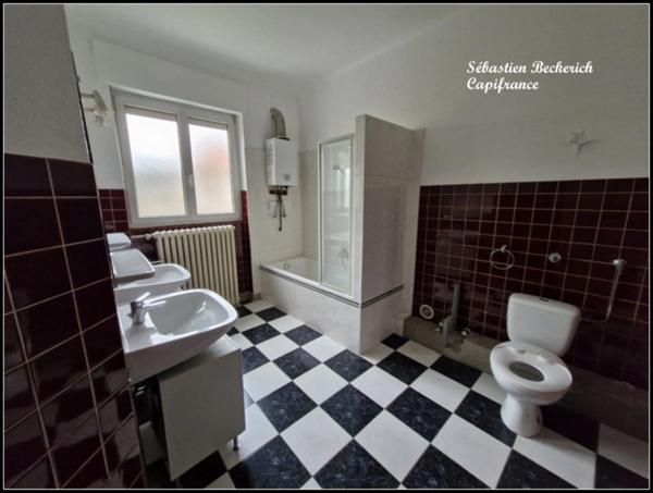 Maison à vendre 15 pièces SARREGUEMINES (57)