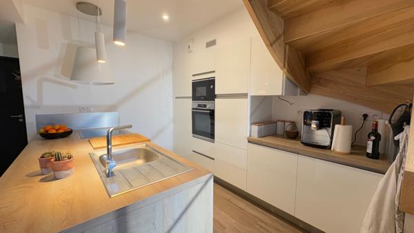 Maison contemporaine de 2020 dans le bourg de Plougoumelen