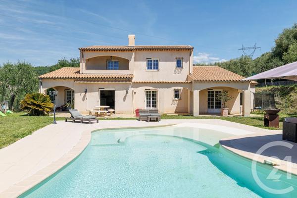 Maison à vendre  6 pièces - 180 m 2   ROQUEBRUNE CAP MARTIN  - 06