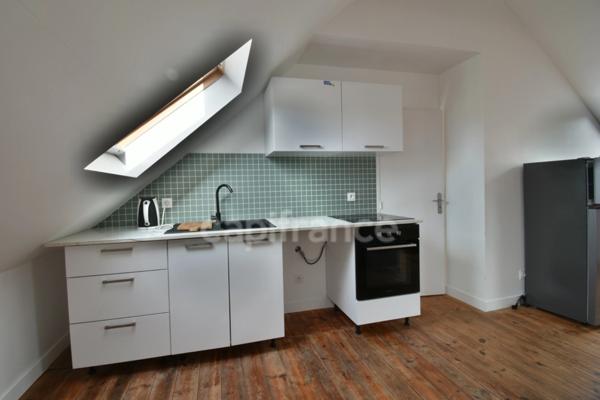 🏡 À LOUER – Appartement T4 rénové au cœur du bourg de Ploézal