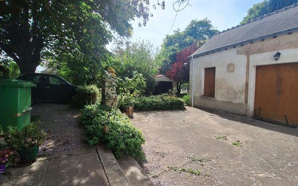 Maison à vendre    6 pièces •  Foëcy
