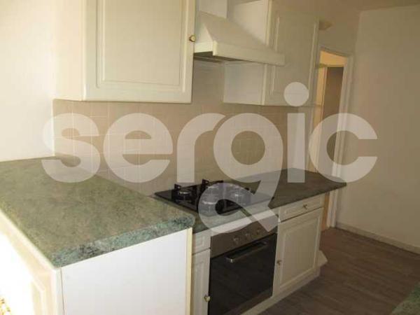 Location 2 Pieces 53 80080 Amiens 25 0060 28 0609