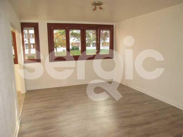 Location 2 Pieces 53 80080 Amiens 25 0060 28 0609