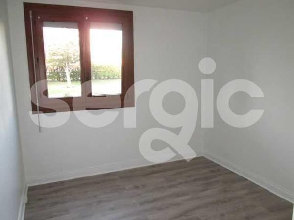 Location 2 Pieces 53 80080 Amiens 25 0060 28 0609