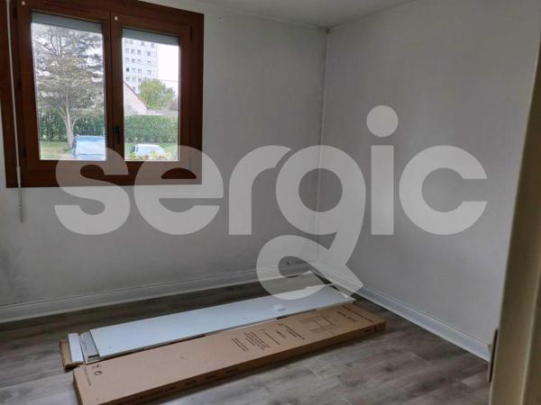 Location 2 Pieces 53 80080 Amiens 25 0060 28 0609