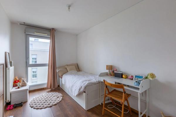 Appartement 4 pièce de 77 m2 situé à Bron