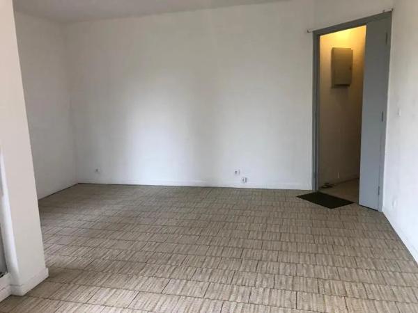 Appartement à louer 1 pièce 32m² Montpellier (34070)
