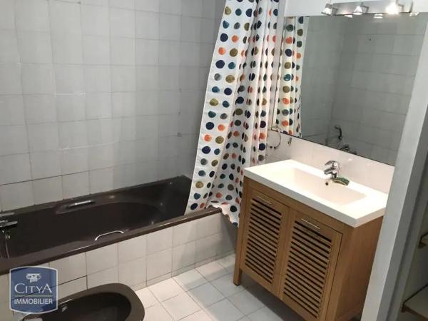 Appartement à louer 1 pièce 32m² Montpellier (34070)