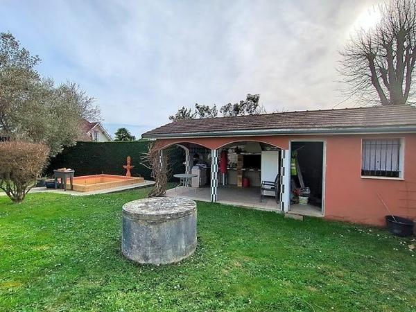 Maison à vendre    5 pièces • 127 m2    Idron