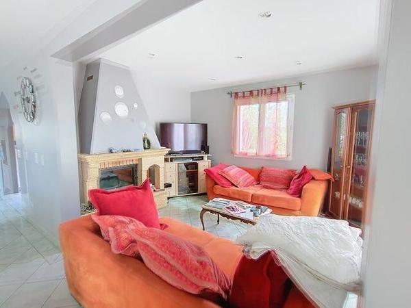 Maison à vendre    5 pièces • 127 m2    Idron