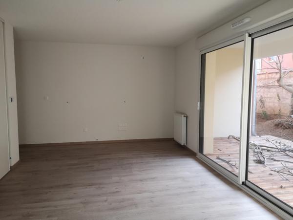 A LOUER ST ALBAN T3 RDJ - DOSSIERS AVEC GARANTS ACCEPTES - Saint-Alban (31140)