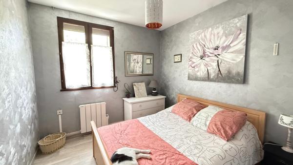 NOAILLES PROCHE , Maison 6 pièces 148 m2, 4 chambres, garage, cave, jardin