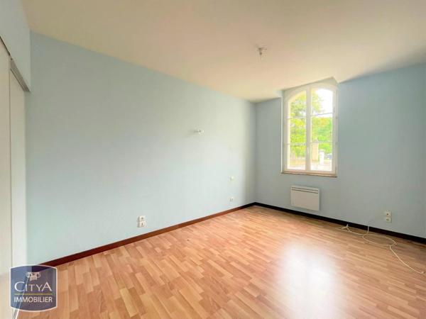 Appartement à louer 3 pièces 92.13m² Coutras (33230)