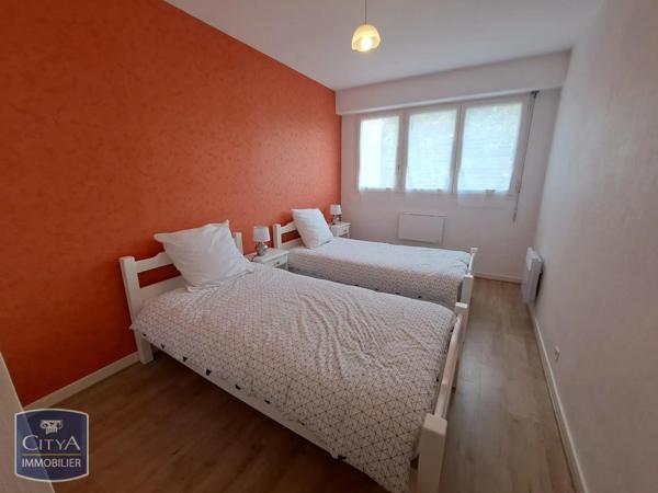 Appartement à louer 3 pièces 60.16m² Royan (17200)