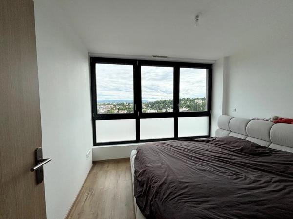 Appartement à louer 5 pièces 85.57m² Montbéliard (25200)