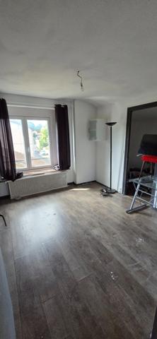 À vendre – Spacieuse maison de ville 6 chambres à Stenay