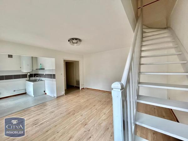 Appartement à louer 4 pièces 65.45m² Saint-Étienne (42000)