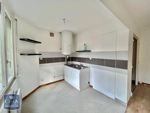Appartement à louer 4 pièces 65.45m² Saint-Étienne (42000)