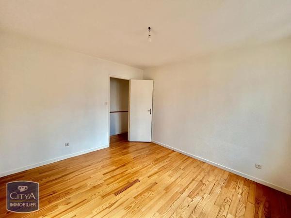 Appartement à louer 4 pièces 65.45m² Saint-Étienne (42000)