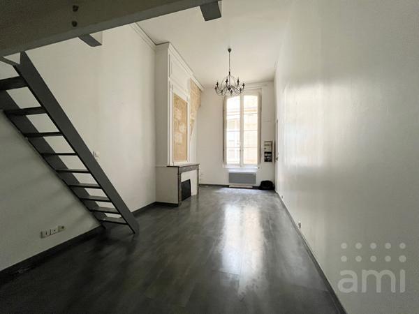 Appartement BORDEAUX CENTRE- RUE NEUVE