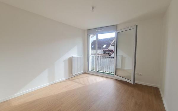 Appartement à louer    3 pièces •  Combs-la-Ville