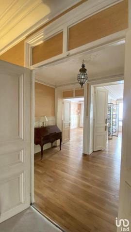 Local d’activité à vendre 110 m² Paris 17