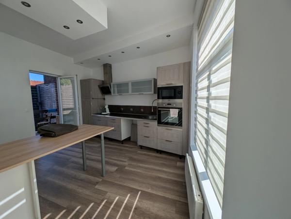 🏢 Immeuble mixte à vendre – Emplacement stratégique au cœur de Somain !