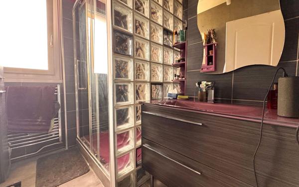 Maison à vendre    4 pièces • 76 m2 Sotteville-lès-Rouen