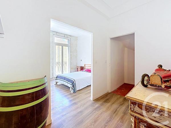 Appartement T6 à vendre  6 pièces - 178,56 m 2   BEZIERS  - 34